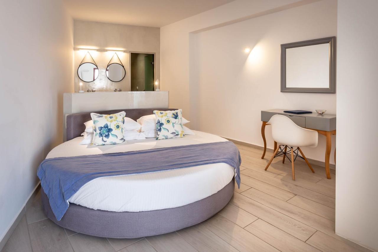 Mar N Mar Crown Hotel-Suites Kamári Exteriér fotografie